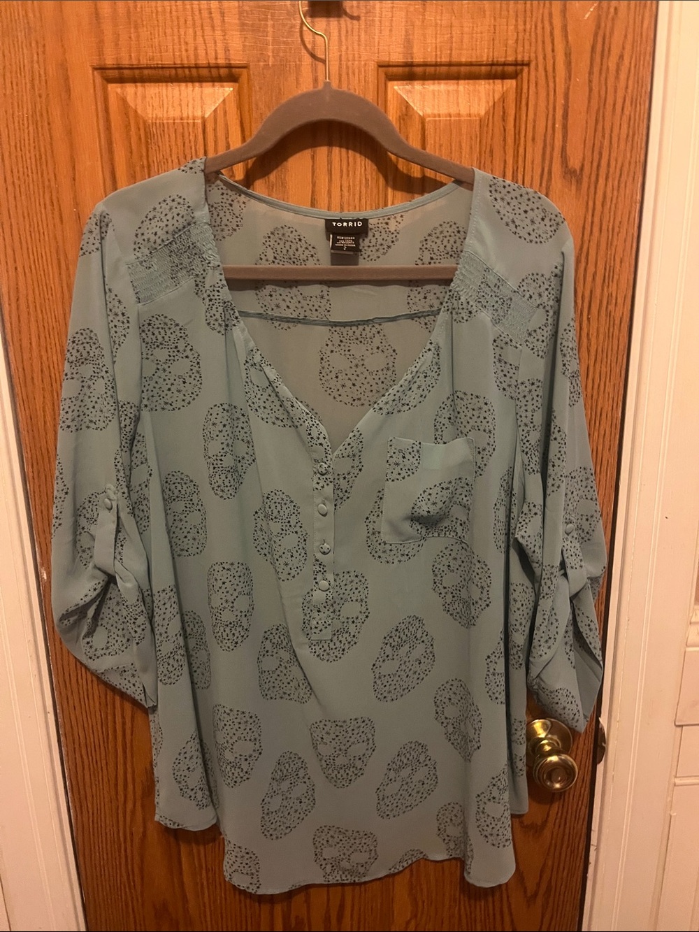 torrid Dusty Blue Button-Front V-Neck Blouse with Abstract Dot Print
